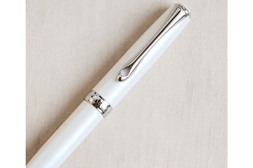 Роллер Diplomat Excellence A pearl white (D20000367) 1