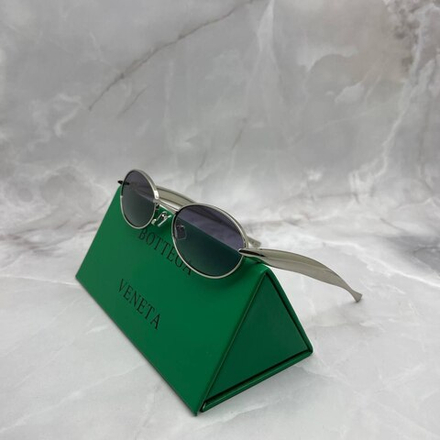 Солнцезащитные очки Bottega Veneta