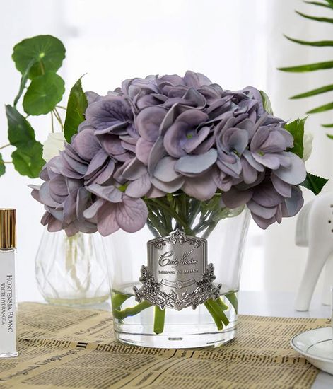 Голубые гортензии с бутонами роз, Cote Noire