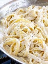 Соус для спагетти Daesang Alfredo Pasta Sauce 150 г