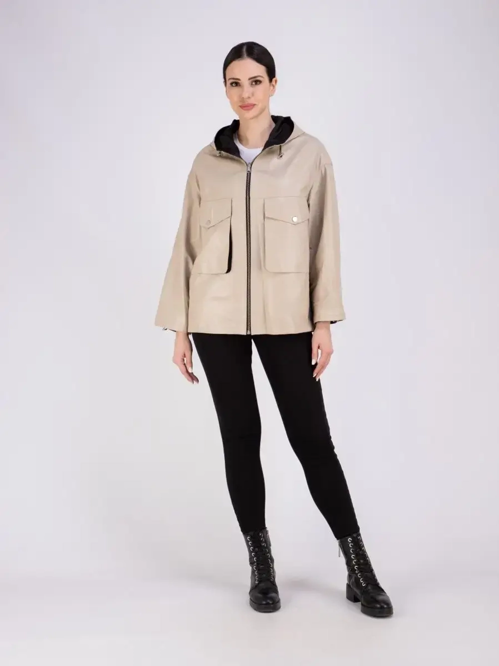 Куртка женская из натуральной кожи с капюшоном Турция