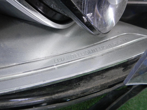 Битая Фара правая Mercedes S W222 (2013-2017) LED
