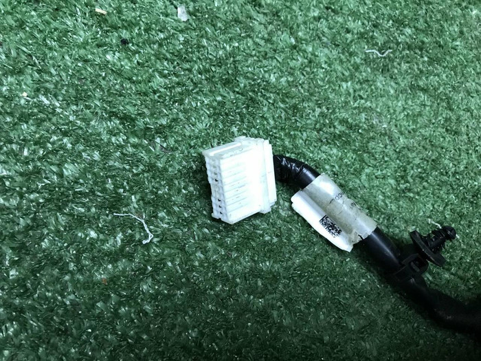 Зеркало правое EXEED LX (2019-н.в.) 12 контактов