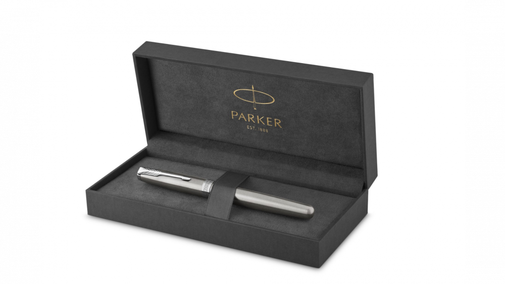 Перьевая ручка Parker Sonnet 1931509 Stainless Steel CT, перо: F, цвет чернил: black, в подарочной упаковке