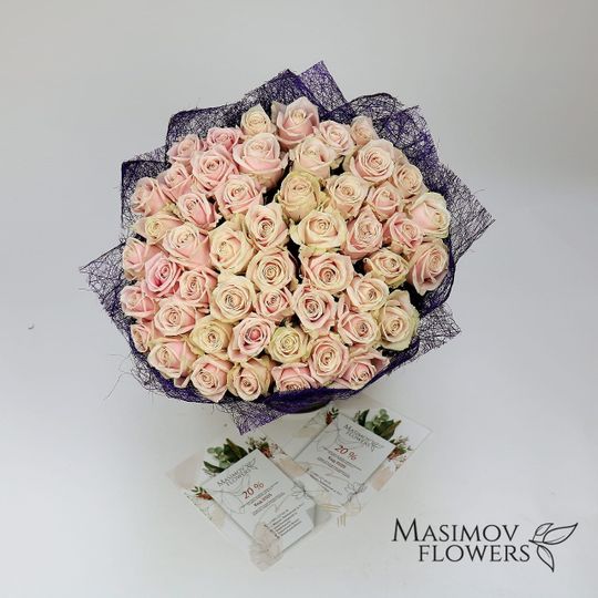 Букет из 51 российской розы 60 см "Знакомый образ"