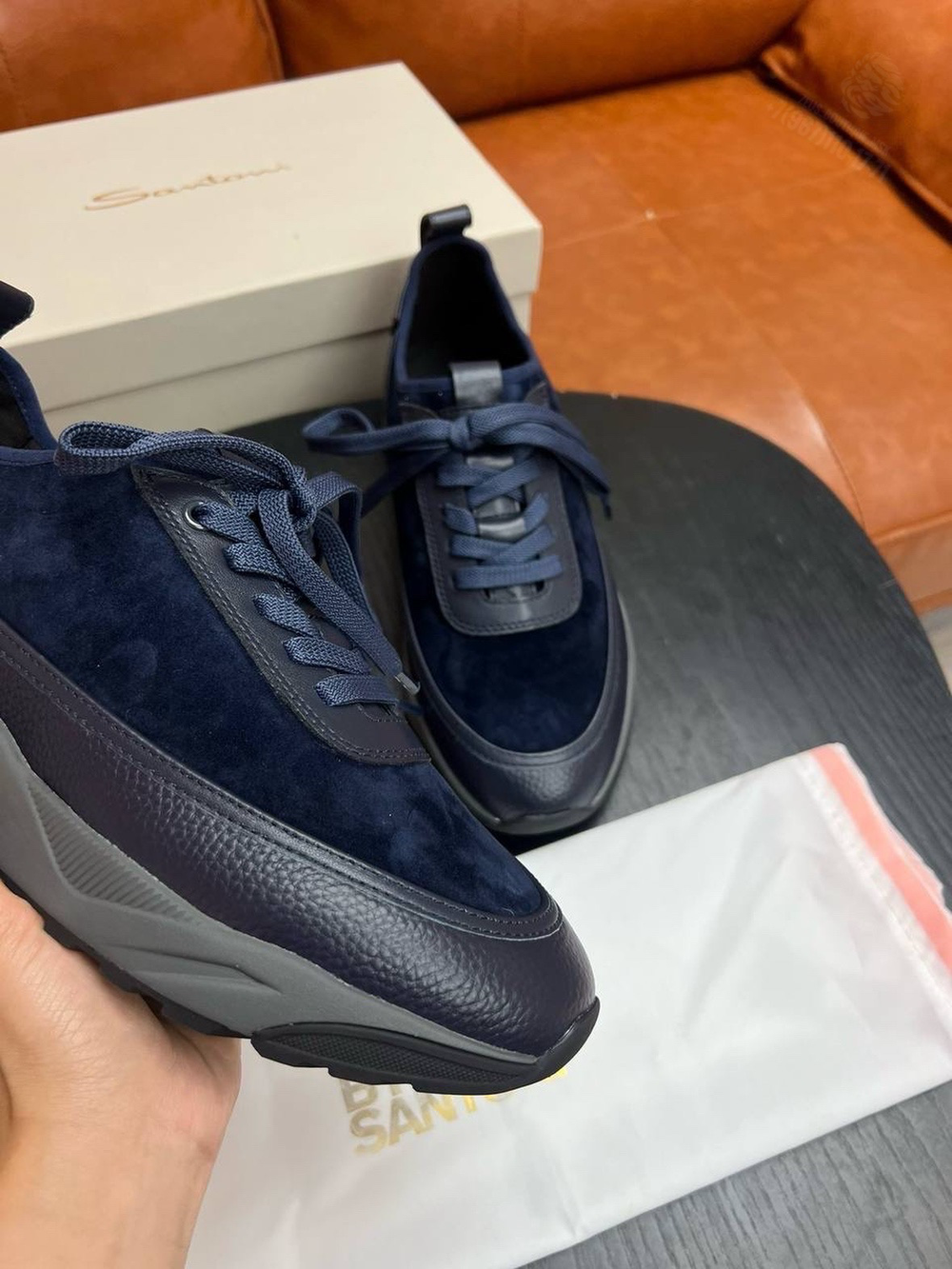 Кроссовки Santoni