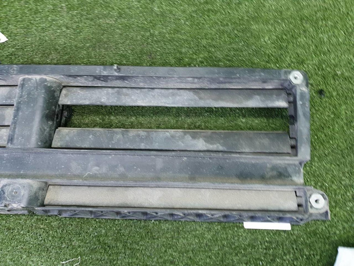 Воздуховод радиатора Mercedes S W223 (2020-н.в.)