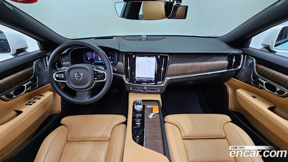 Volvo V90 Cross Country B5 Ultimate AWD (05.2023)