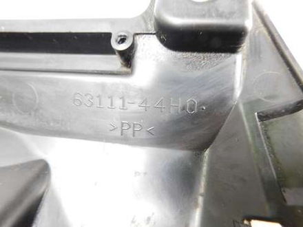 Пластик внутренний Suzuki Gladius SFV650A 63111-44H0