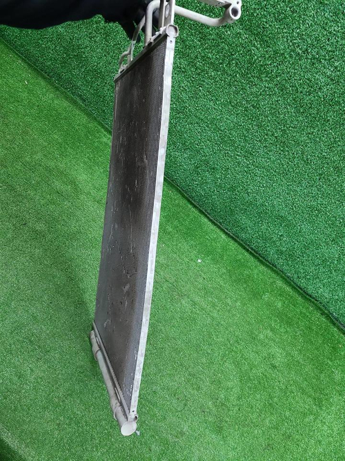 Радиатор кондиционера Hongqi HS5 (2019-н.в.)