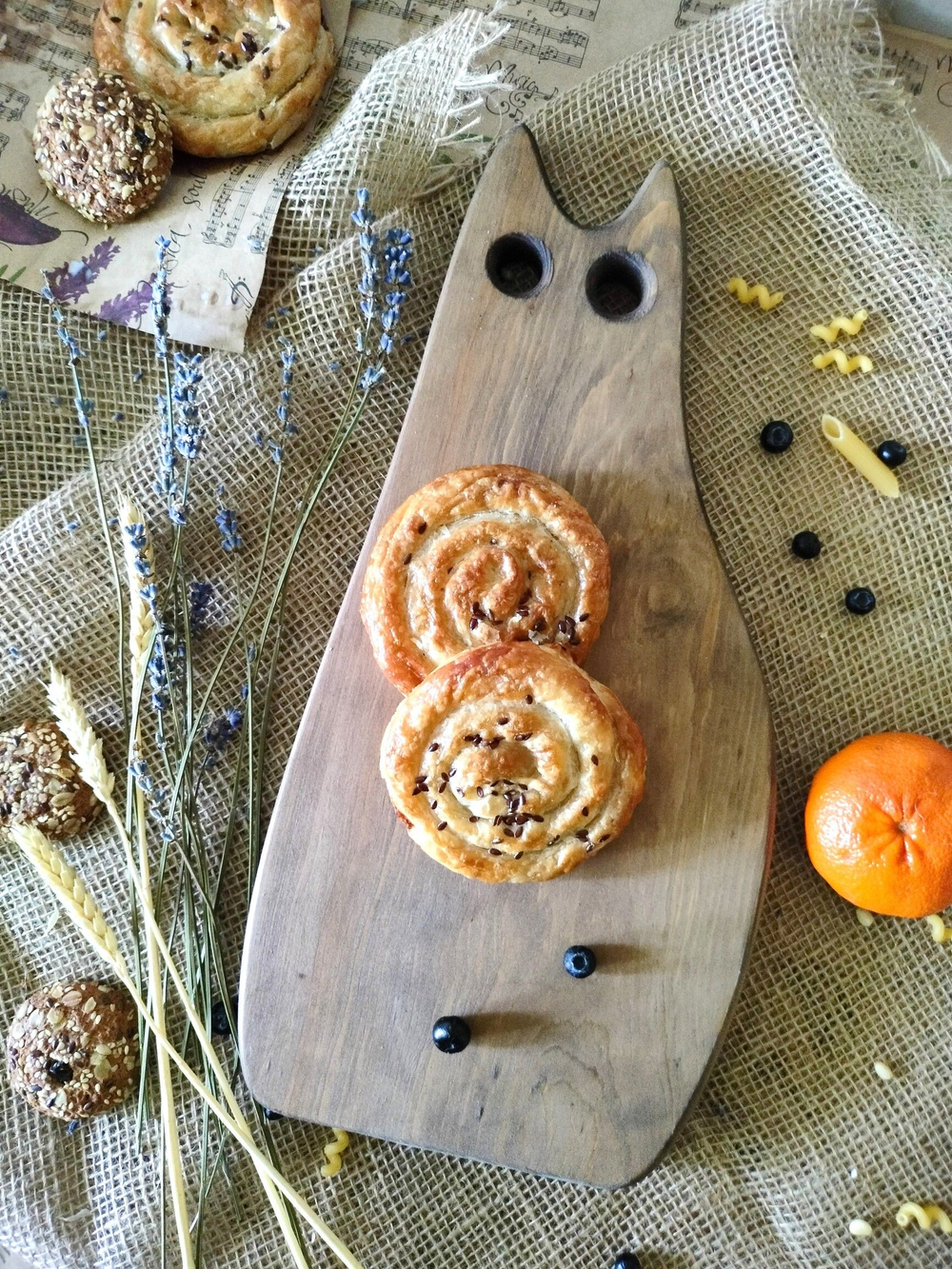 Доска разделочная из дерева сервировочная