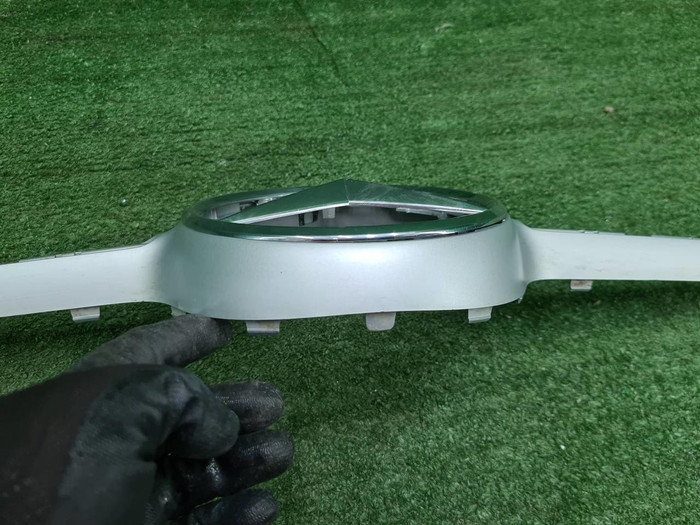 Накладка решетки радиатора Mercedes E C238 (16-21)