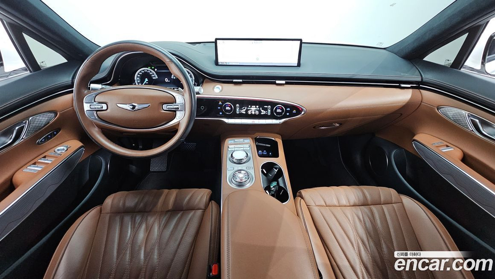 Genesis GV70 2.5T Бензин AWD (03.2022)