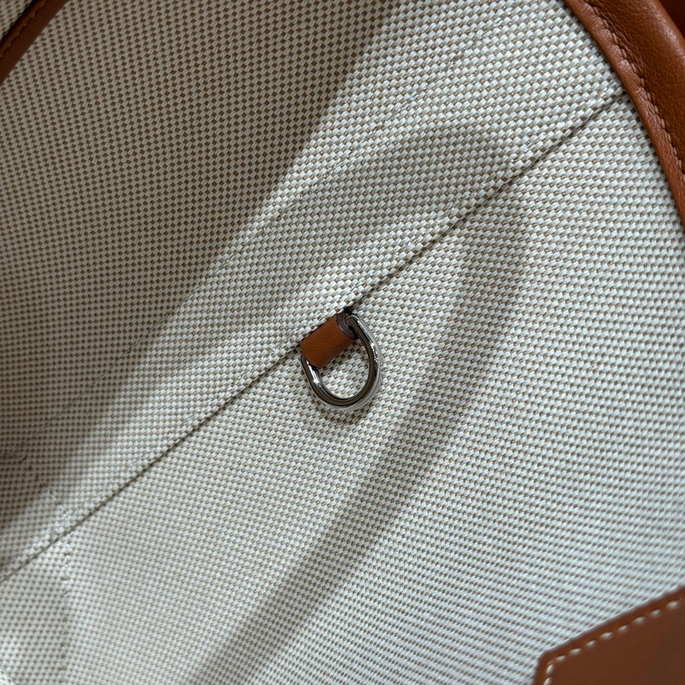 Hermes Steeple 28 cm