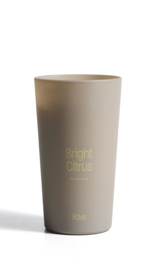 Ароматическая свеча Bright Citrus с ароматом цитронеллы, 900 г