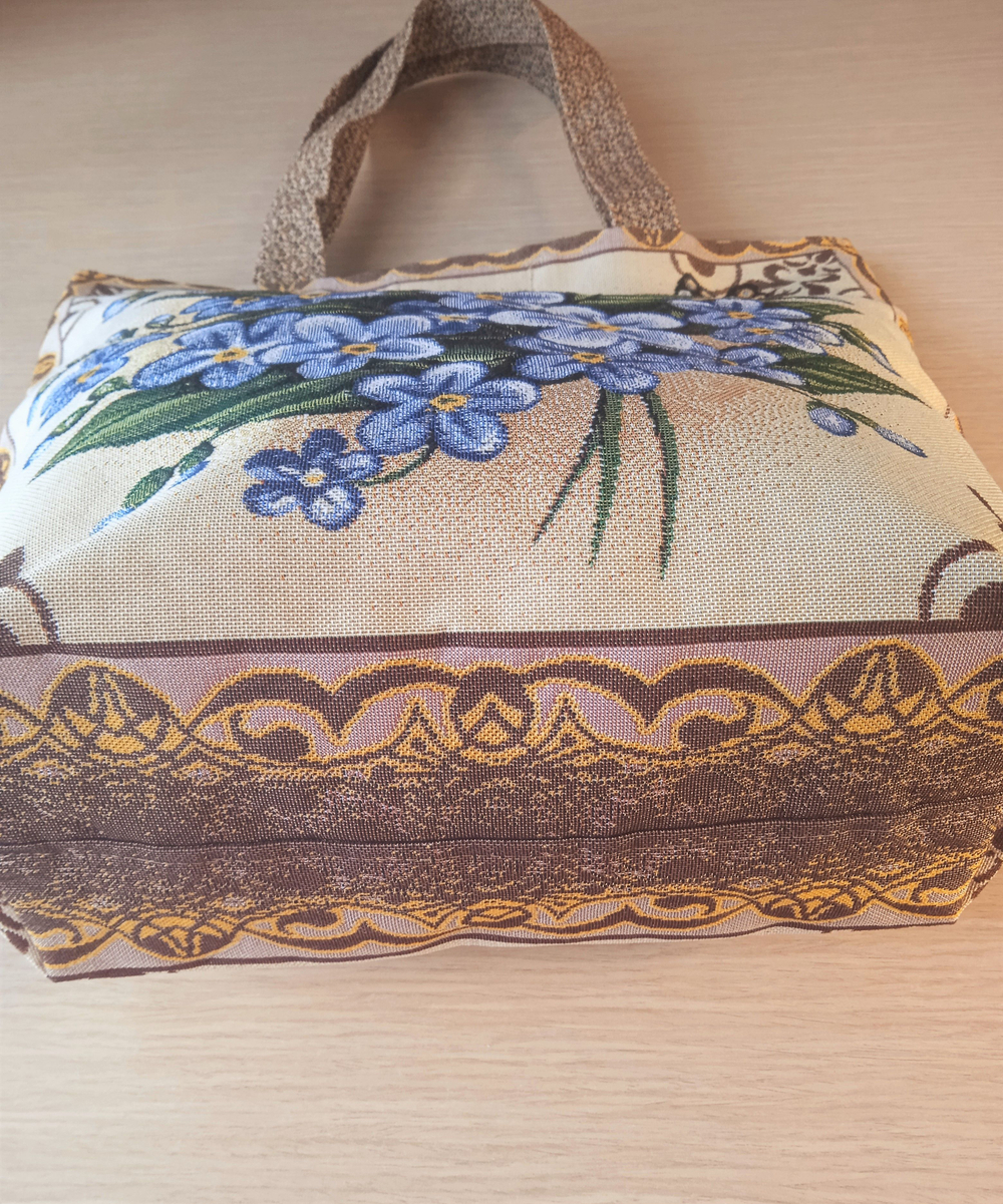 Гобеленовая сумка Незабудки (39х39х12)