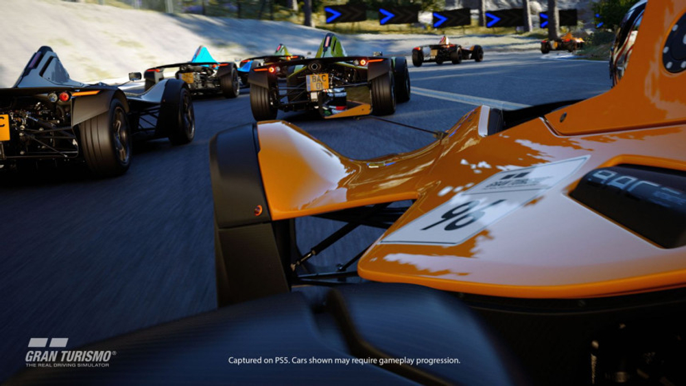Gran Turismo 7 (GT 7) (гарнитура PS VR 2 по желанию) (диск для PS5, интерфейс и субтитры на русском языке)