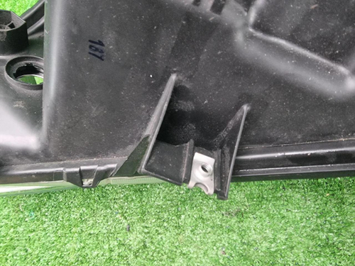 Фара правая Suzuki Vitara 2 (2014-2024) LED