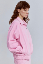 Бомбер из вареного денима