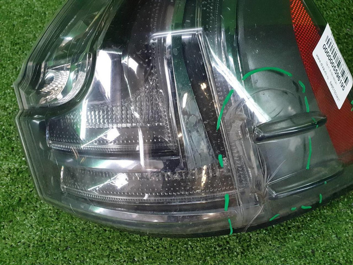 Фонарь правый внешний Lexus LX 3 (15-23) Black