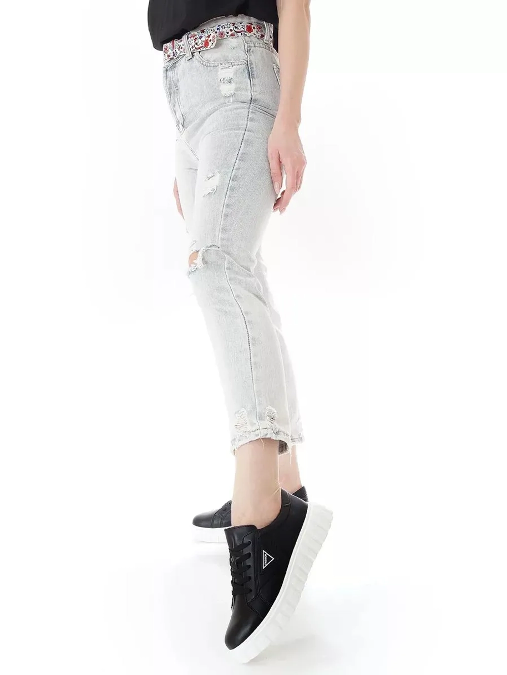 Кроссовки женские демисезонные