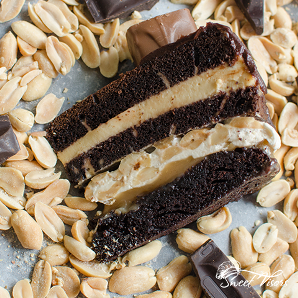 Самый вкусный торт Сникерс: приготовив раз, вы влюбитесь в него навсегда!