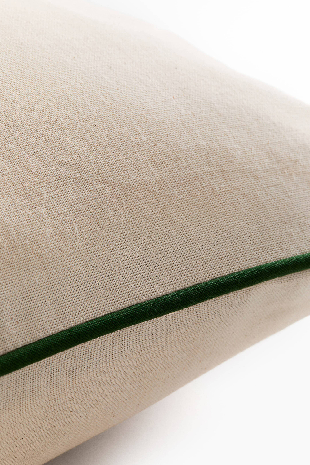 H&M HOME РОЖДЕСТВЕНСКИЙ ЧЕХОЛ НА ПОДУШКУ С ПРИНТОМ, ЗЕЛЕНЫЙ/ЭКРЮ