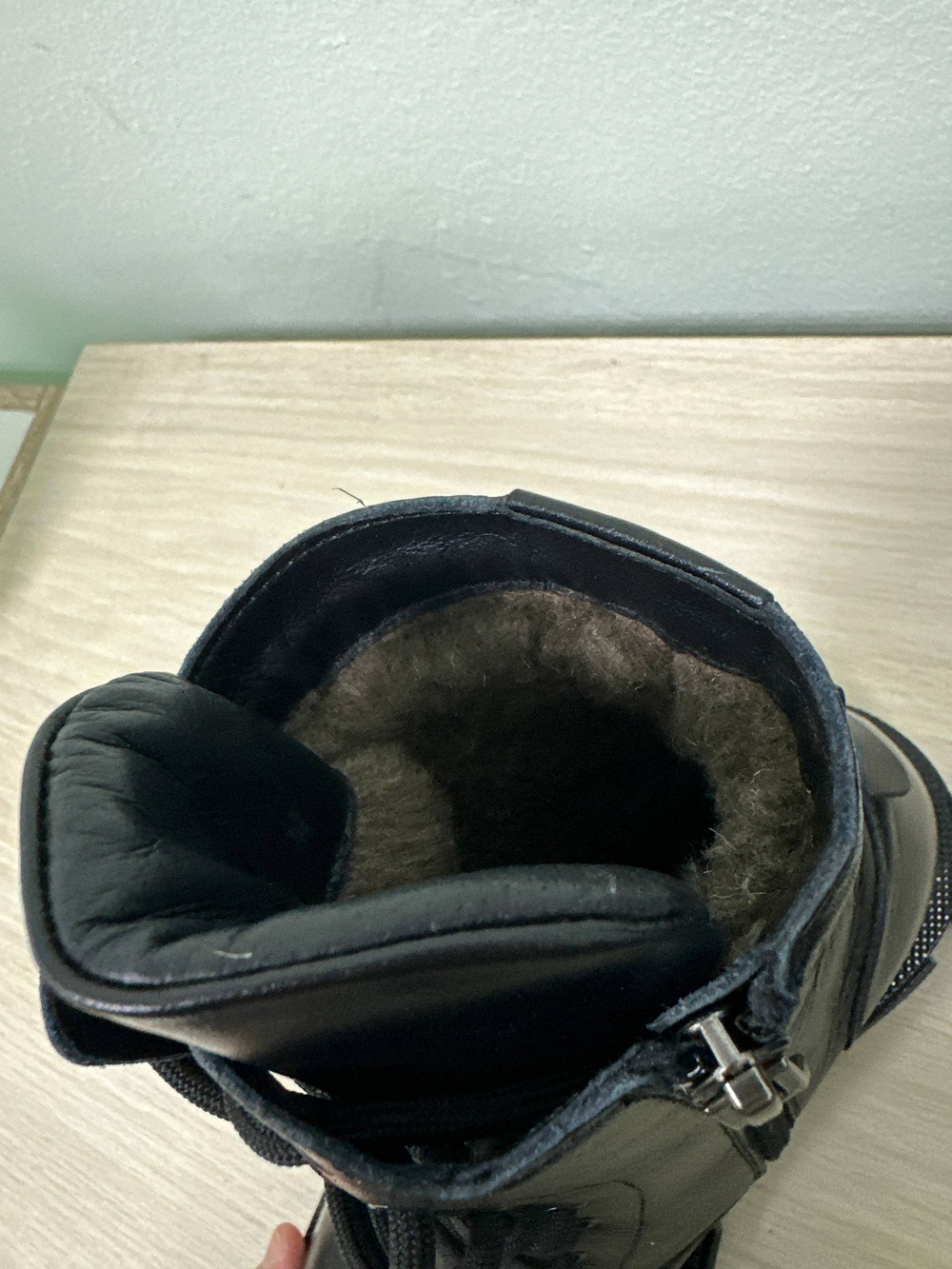 Ботинки женские(мех) 36р уценка_1324