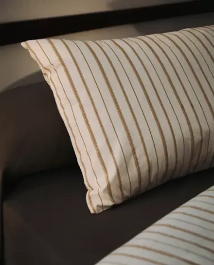 ZARA HOME НАВОЛОЧКА С ПРИНТОМ В ПОЛОСКУ, ОХРА