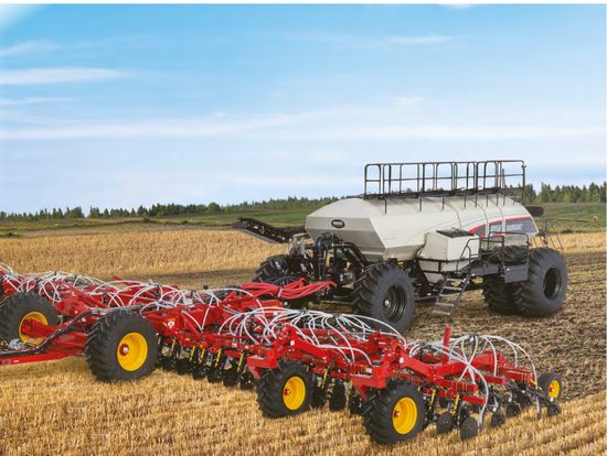 Третье поколение анкерных посевных комплексов Bourgault