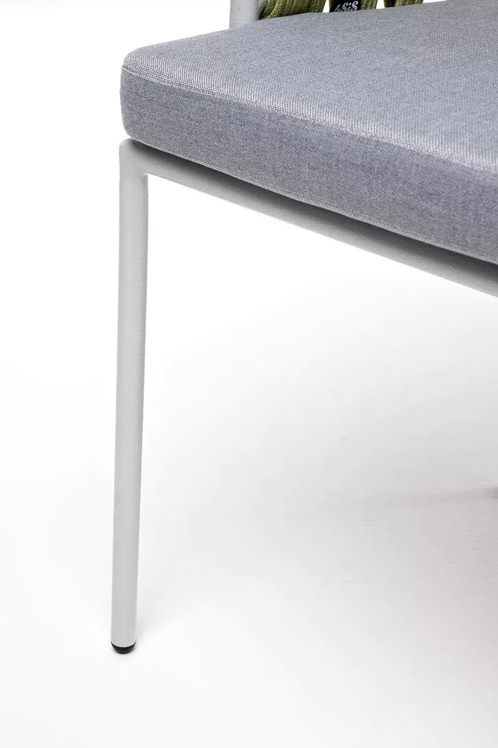 "Диего" стул плетеный из роупа, каркас из стали светло-серый (RAL7035) шагрень, роуп салатовый меланж круглый, ткань светло-серая