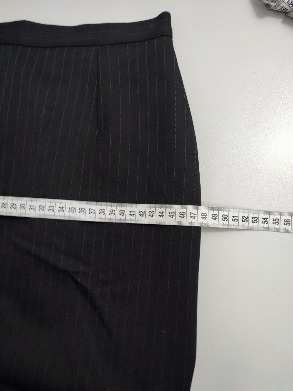 Юбка классического кроя 46 размер