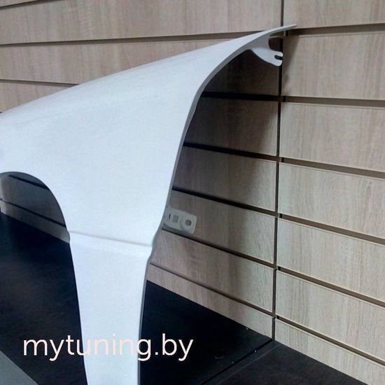 Крылья стеклопластиковые для Audi 80 B3