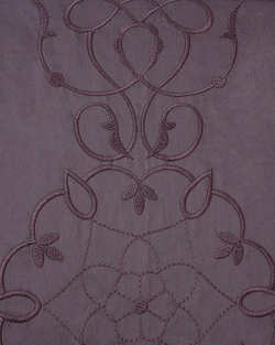 Элитная наволочка Франсе Нуар лиловая от Bovi фрагмент