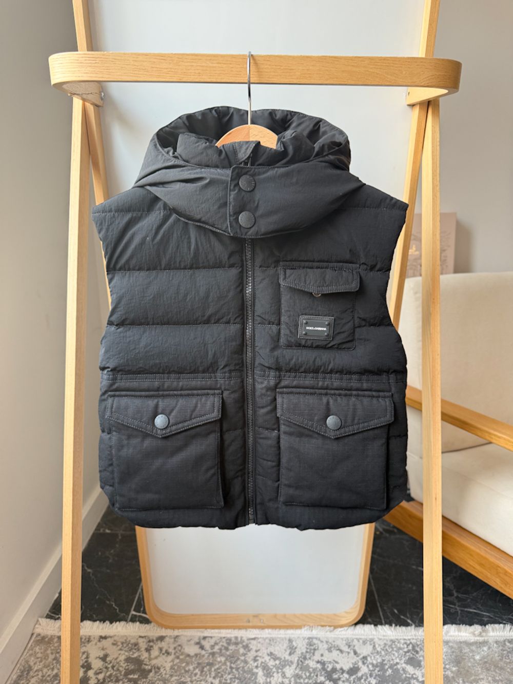 Стёганый жилет Dolce & Gabbana, 104