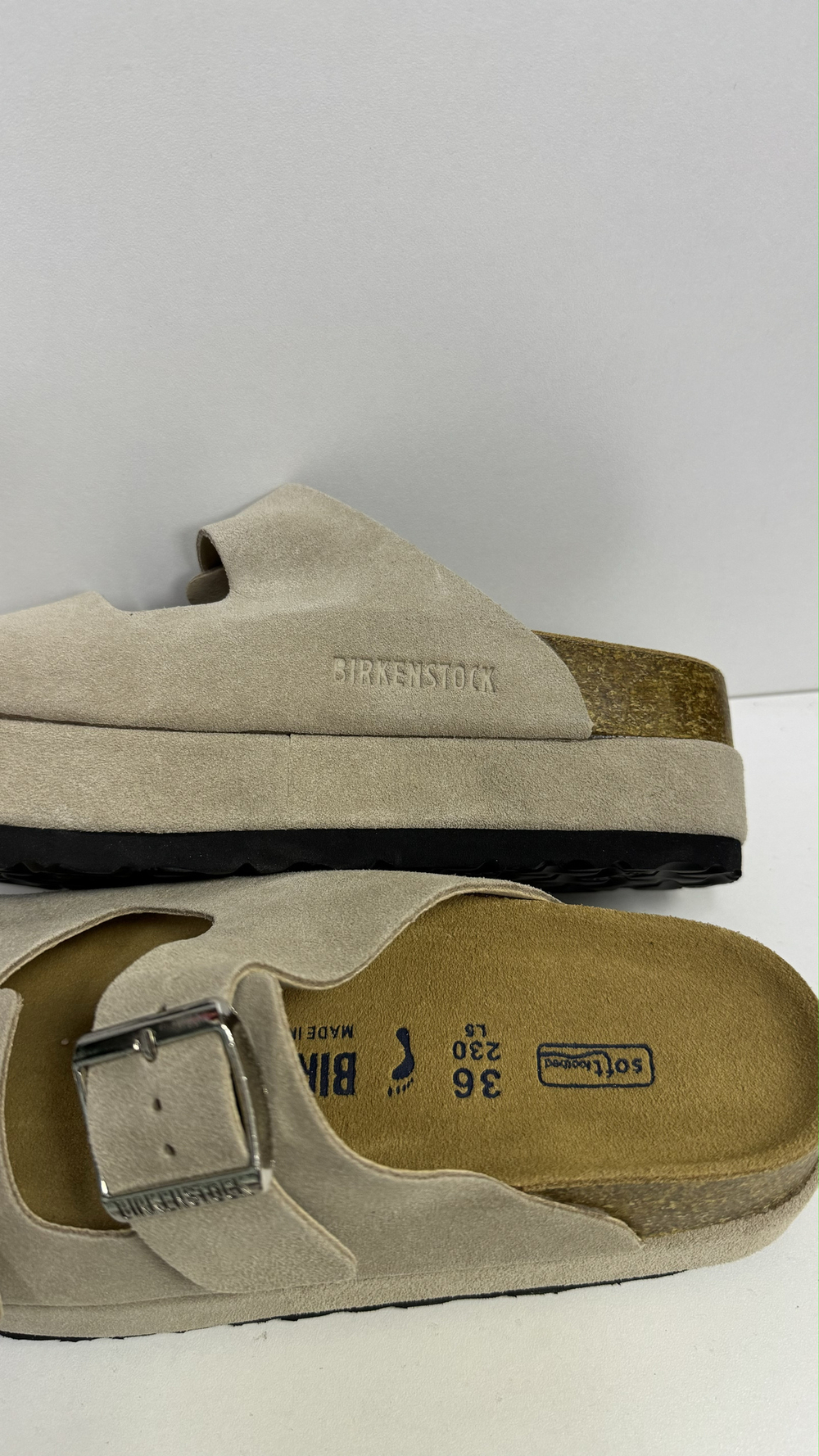 Сабо Birkenstock на утолщенной подошве бежевые
