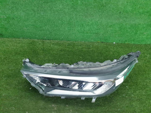 Битая Фара левая Toyota RAV4 5 XA50 (2018-н.в,) LED