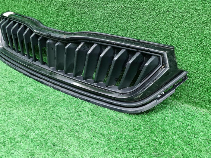 Решетка радиатора Skoda Rapid 2 (2020-н.в.)