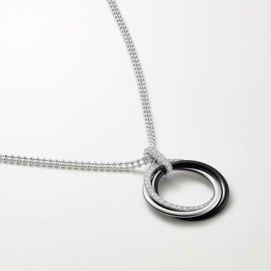 Подвеска Cartier Trinity в белом золоте с керамикой и бриллиантами