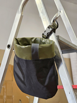 Сумка поясная самозакрывающаяся для крепежа