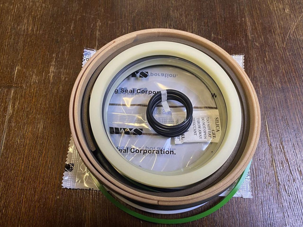 Ремкомплект г\ц стрелы ZX330-3 4649049