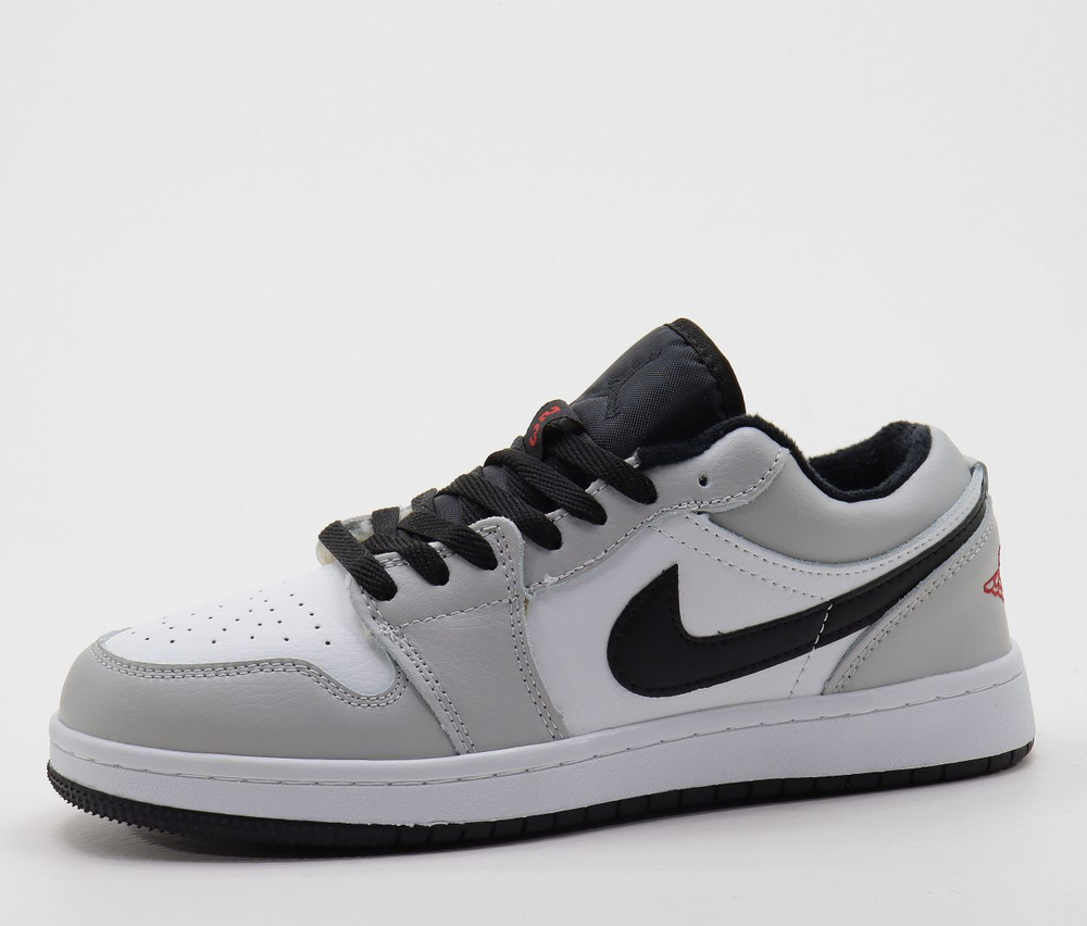 Кроссовки нат. кожа (41-45)р. / шт.