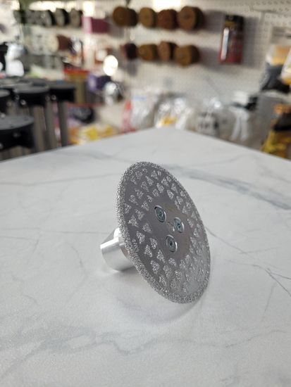 Диск алмазный 75 мм с фланцем М14 вакуумная пайка