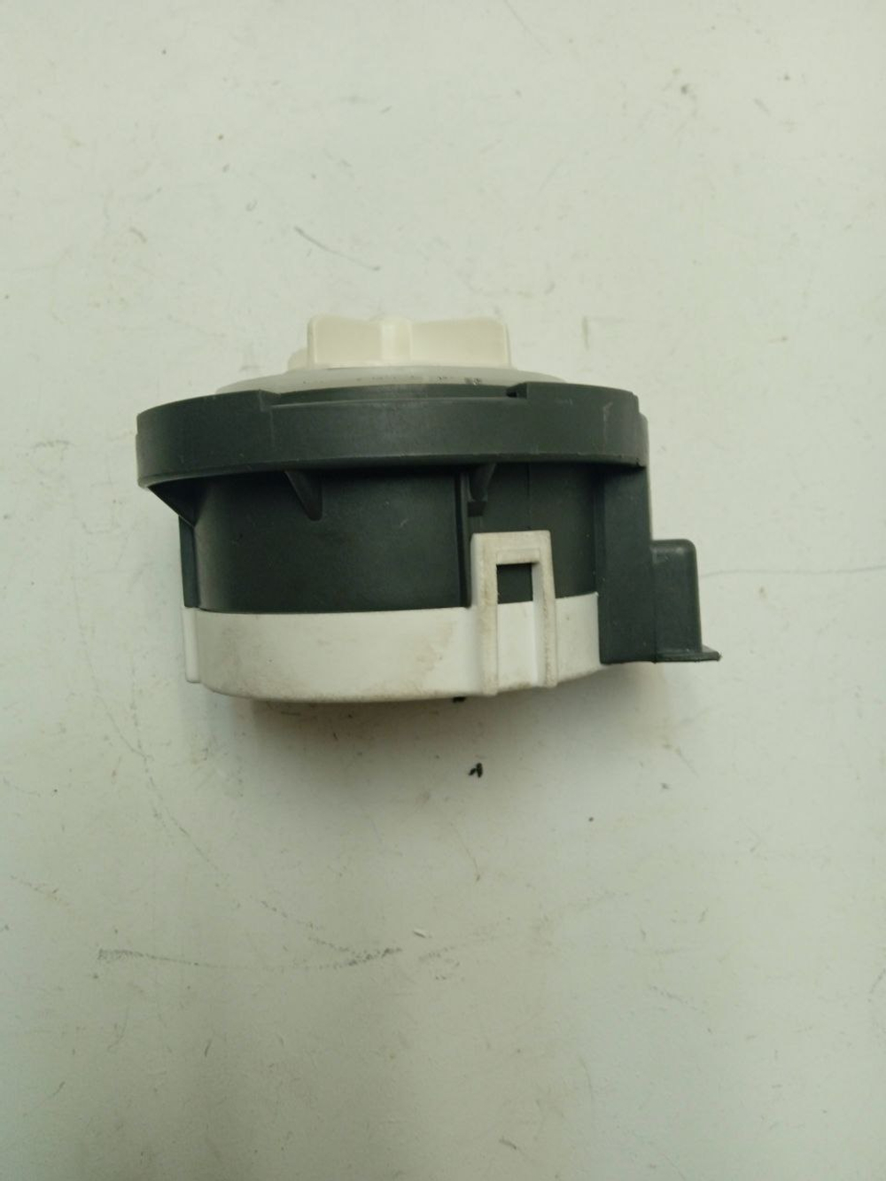 F2J3WS2W кт6 Сливной насос для стиральных машин LG EAU64082901 б/у