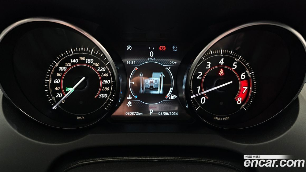 Jaguar F-TYPE P300 Coupe (12.2020)