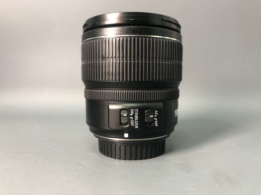 Canon EF-S 15-85mm 3.5-5.6 IS USM