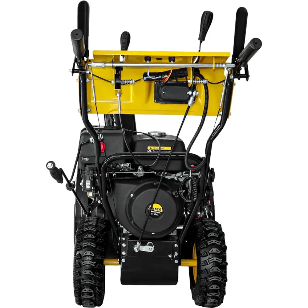 HUTER SGC 8000 снегоуборщик бензиновый 11 л.с. ковш 70 см, выброс 15 м, 6 вперед/2 назад 70/7/18