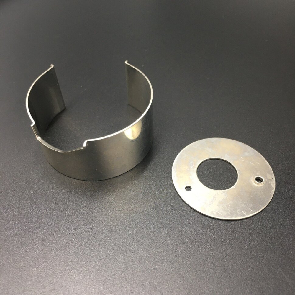 Стакан помпы охлаждения Suzuki DT9.9-15 (вкладыш и пластина) (Omax)