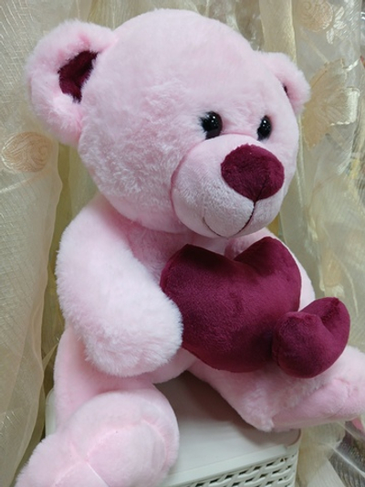 Мишка розовый с красным сердцем, 30 см