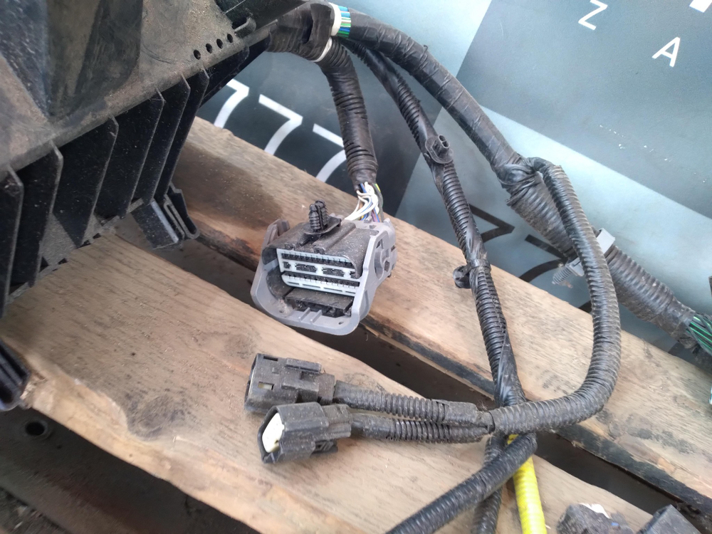 Проводка моторного отсека Ford Explorer 5  Б/У Оригинал bt4t14a003aa BB5T14A099BC